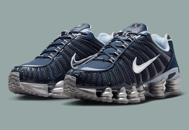 「气柱鞋」复刻回归！还是讨喜配色！bsport体育入口Nike 经典(图3)