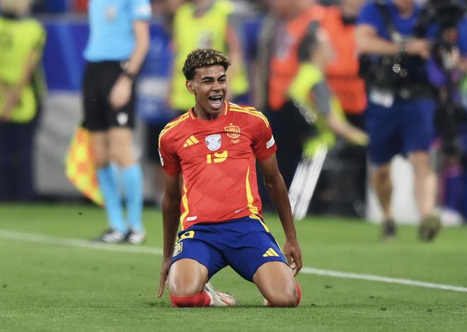 战法国！赢球=跟C罗争冠2位金球奖候选人对攻必一运动sport网页版登录凌晨3点